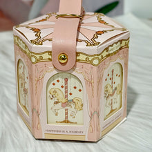 Load image into Gallery viewer, 6 Piece Whimsical Carousel Gift Box 6件裝夢幻旋轉木馬禮盒