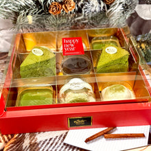 Load image into Gallery viewer, 9 Piece Pandan Dessert Platter Mid-Autumn Gift Set 9件裝班蘭甜品盤中秋禮盒