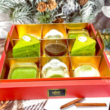 Load image into Gallery viewer, 9 Piece Pandan Dessert Platter Mid-Autumn Gift Set 9件裝班蘭甜品盤中秋禮盒