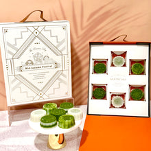 Load image into Gallery viewer, Pandan Custard Mooncake 班蘭奶黃椰汁糕月餅