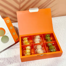 Load image into Gallery viewer, Assorted Cookies Mid Autumn Gift Set 雜錦一口酥中秋禮盒