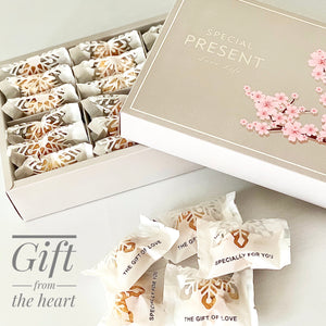 18 pcs Assorted Cookies Gift Set with Bag 什錦一口酥禮盒包括手提袋