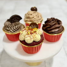 Load image into Gallery viewer, 9 Piece Xmas Muffin Set 9件裝聖誕紙杯蛋